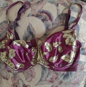 Victoria's Secret gold redish/ burgundy color bra size 36C no padding